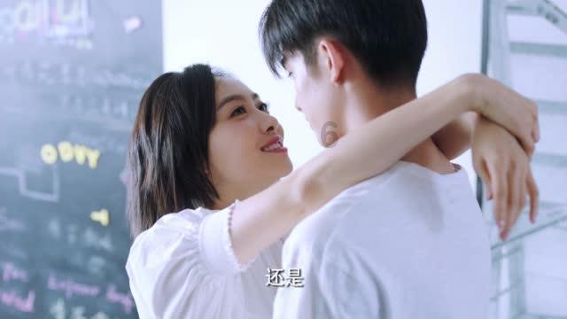 逃离金色的沙漠